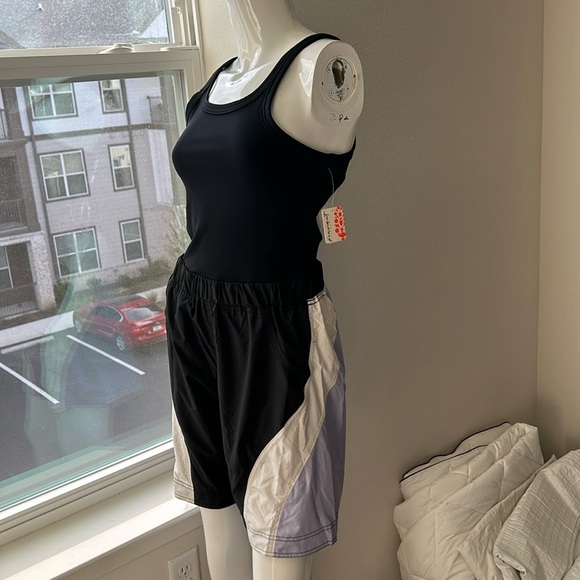 FP MOVEMENT DOUBLE BOUNCE ONESIE ROMPER SIZE M MSRP $118.00 NWT - Picture 6 of 10